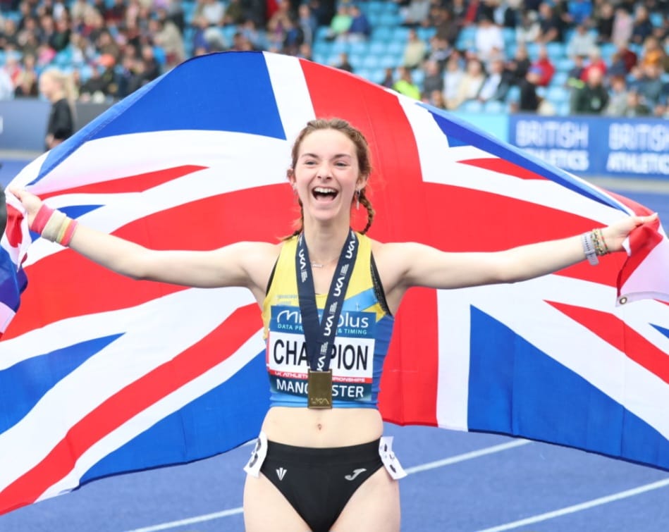 Gracie Griffiths wins 5,000m race walk gold at the UK Athletics Championships in Manchester 